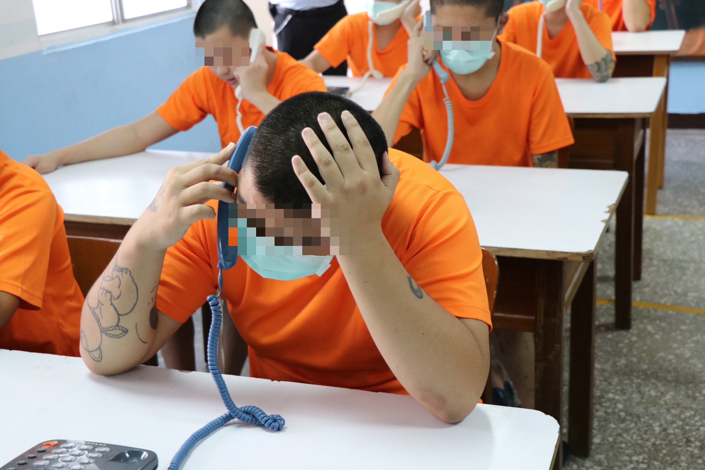 少年電話懇親