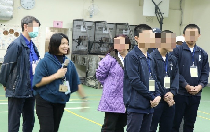 引導少年與家屬正向溝通