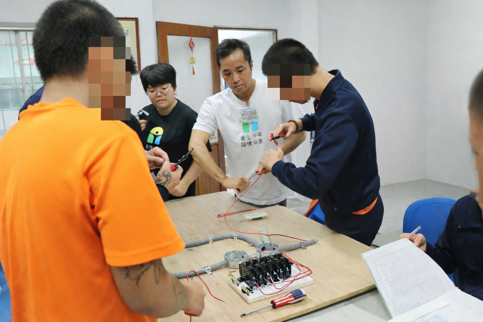 少年學習電工知識